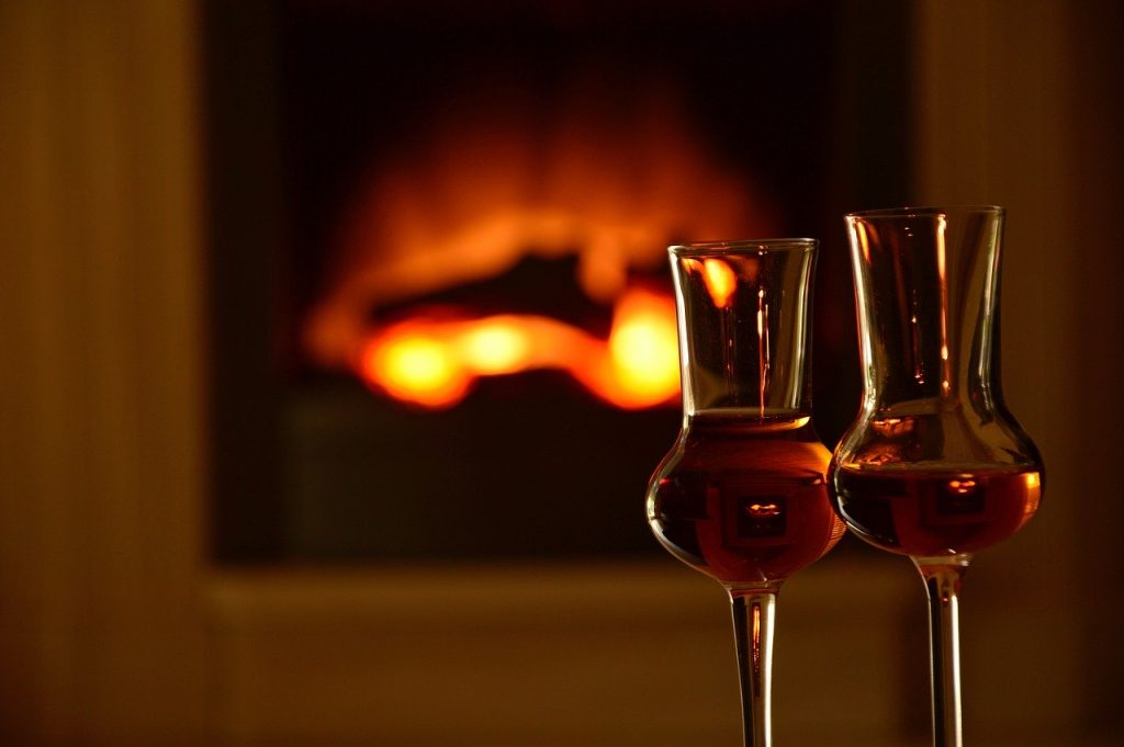 Elektroheizung Elektrokamin Kamin Alkohol Gläser
