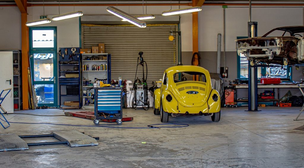 Garage Werkstatt VW Auto KFZ Werkstatt