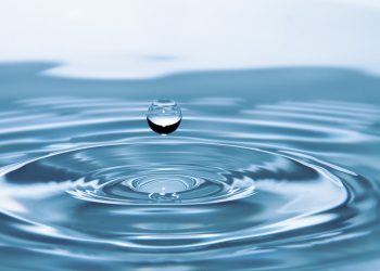 Heizung tropft (Tipps) | Heizkörper ist undicht & leckt Wasser