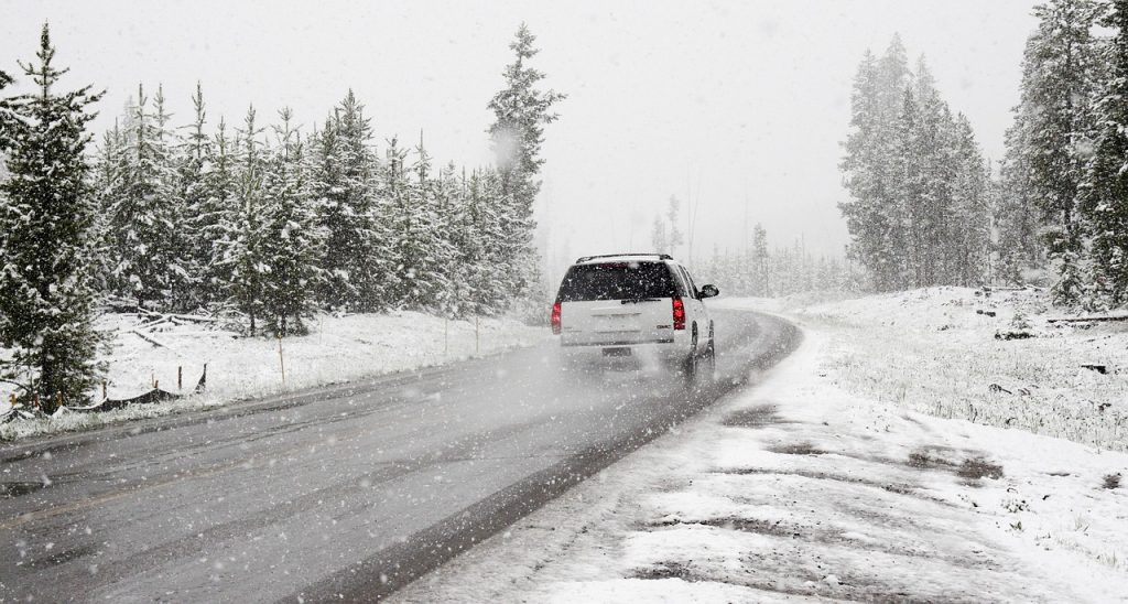 Winter Schnee Straße Verkehr Auto Kälte Eis Frost