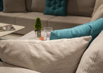 Sofa & Couch vor der Heizung (Tipps) | Richtiger Abstand?