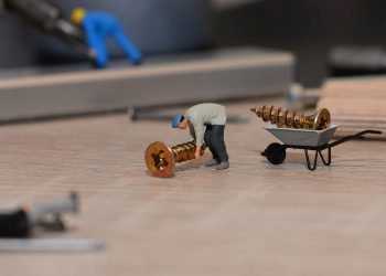 Aufbau von Fussbodenheizung in Beton & Estrich (Tipps)