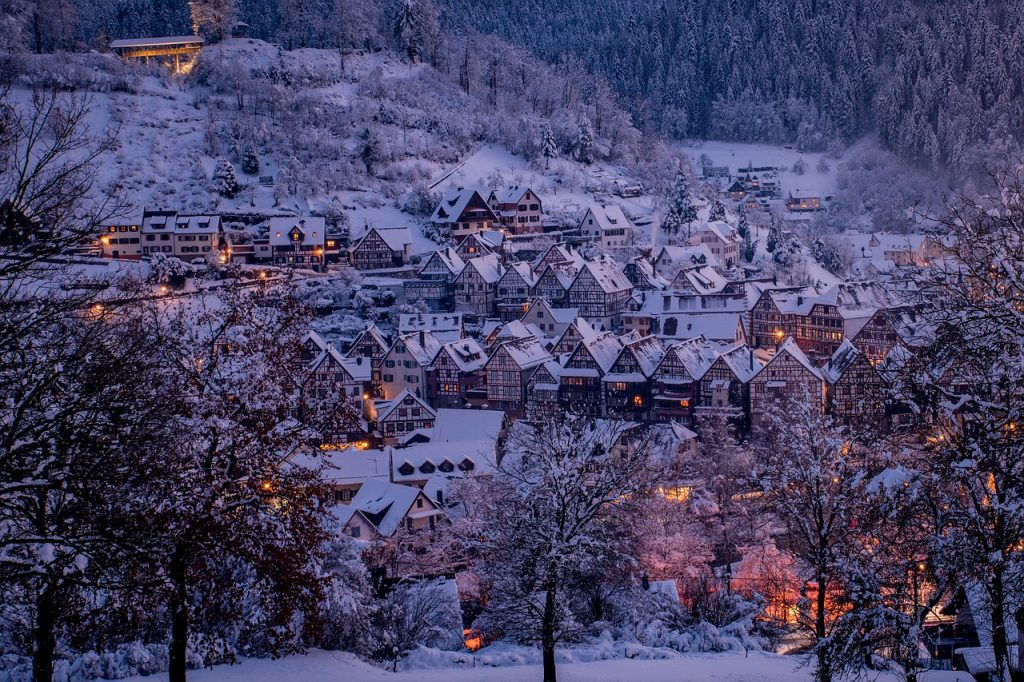 Verschneites Dorf Häuser Winter